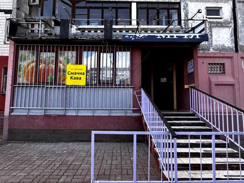 комерційна за адресою Миру просп., 71