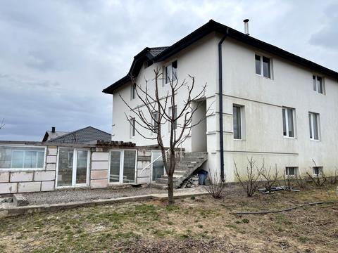 будинок за адресою Лобановського, 17