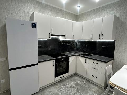 квартира за адресою Літературна вул. (Чехова), 27