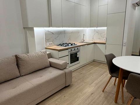 квартира за адресою Трускавецька вул., 136