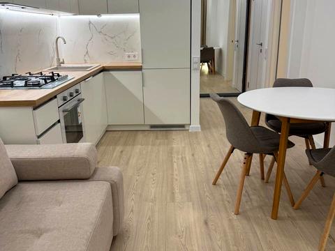 квартира за адресою Трускавецька вул., 136