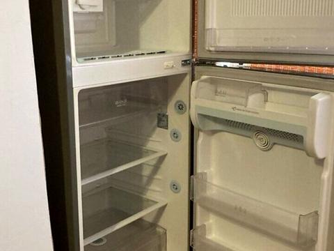 квартира за адресою Олександра Архипенка вул. (Мате Залки), 4-Б