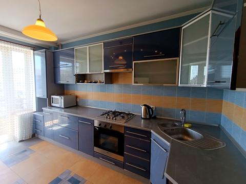 квартира за адресою Чорновола вул., 30