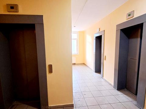 квартира за адресою Анни Ахматової вул., 22