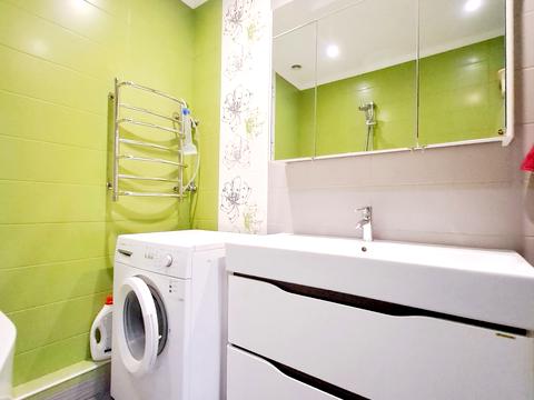 квартира за адресою Анни Ахматової вул., 22