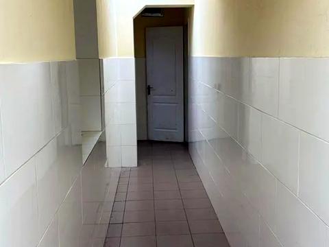 комерційна за адресою Щаслива вул., 20
