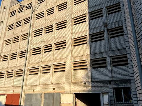 паркоместо по адресу Владимира Антоновича ул. (Свердлова), 26