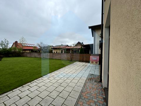 будинок за адресою 3-тя Будівельників вул.