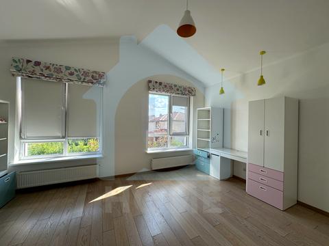 будинок за адресою 3-тя Будівельників вул.