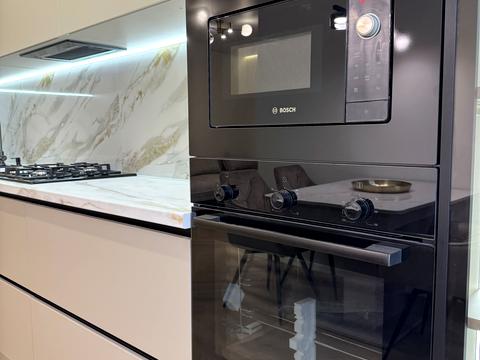 квартира по адресу Высочана ул., 18 к1