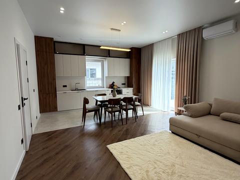 будинок за адресою Бориса Лятошинського вул. (1 Травня)