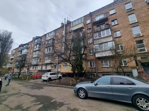 квартира за адресою Зоологічна вул., 4-А