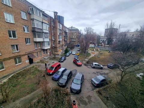 квартира за адресою Зоологічна вул., 4-А