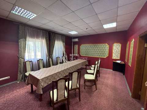 комерційна за адресою Стеценка вул., 21