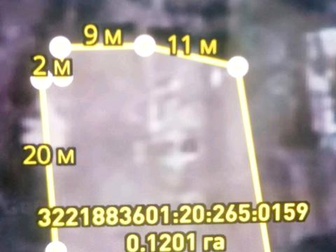 участок по адресу Першотравнева