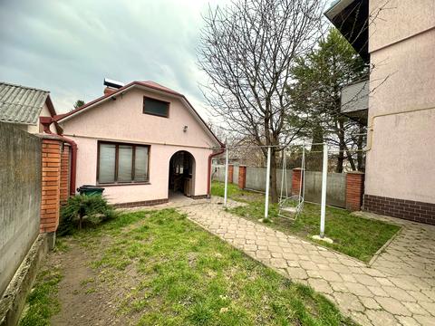 будинок за адресою Михайла Павлика вул.