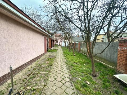 будинок за адресою Михайла Павлика вул.