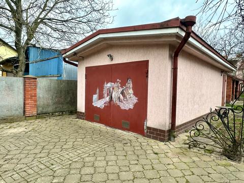 будинок за адресою Михайла Павлика вул.