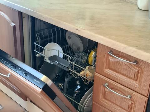 дом по адресу Квітнева, 2