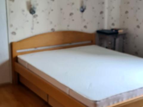 дом по адресу Квітнева, 2