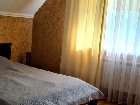 дом по адресу Квітнева, 2