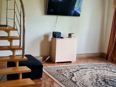 дом по адресу Квітнева, 2