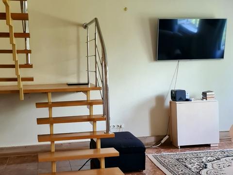 дом по адресу Квітнева, 2