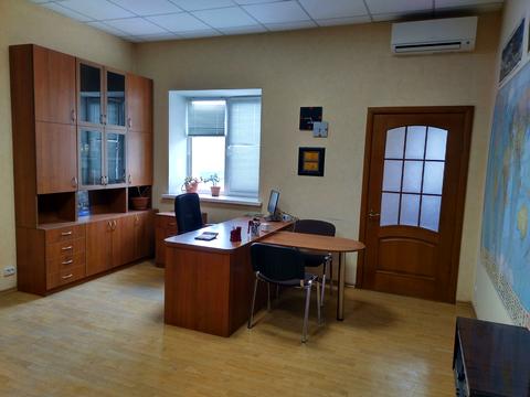 комерційна за адресою Київська вул., 63