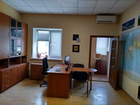 комерційна за адресою Київська вул., 63