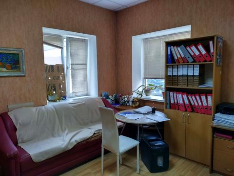 комерційна за адресою Київська вул., 63