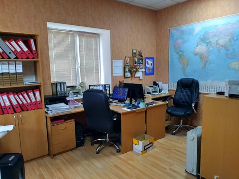 комерційна за адресою Київська вул., 63