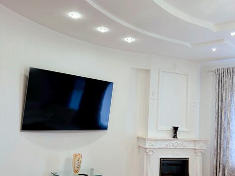 квартира по адресу Небесной Сотни ул., 38