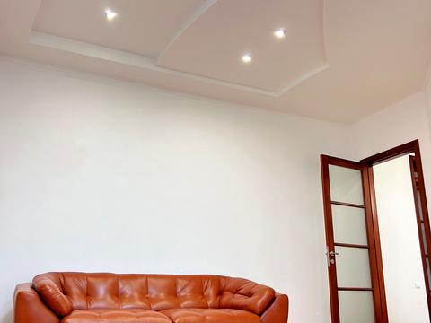 квартира по адресу Небесной Сотни ул., 38