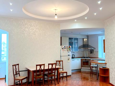 квартира по адресу Небесной Сотни ул., 38