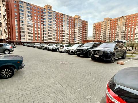 квартира по адресу Володимирська ул., 1