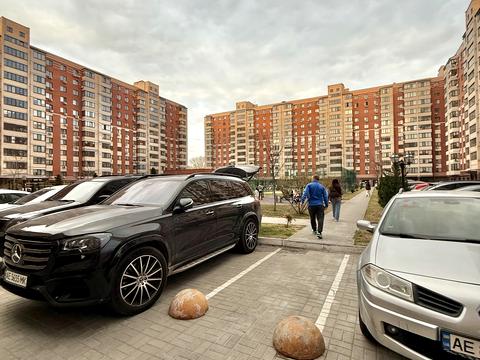 квартира по адресу Володимирська ул., 1