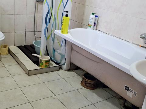 будинок за адресою Синьоозерна вул.