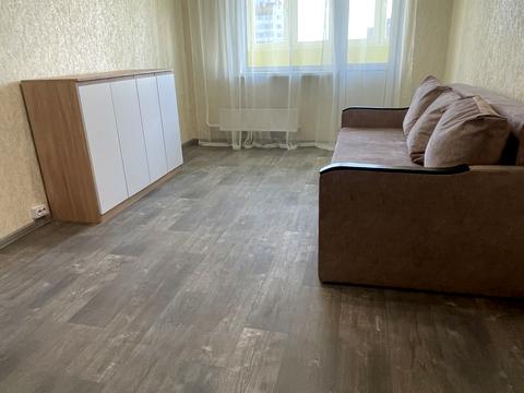 квартира по адресу Червоной Калины просп. (Владимира Маяковского), 4-Б