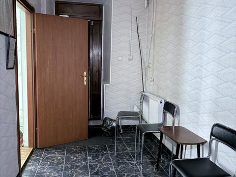 комерційна за адресою Торгова вул., 15