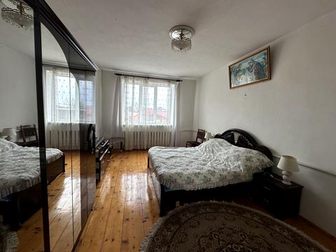 будинок за адресою Богдана Хмельницького