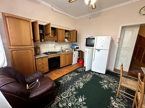 будинок за адресою Богдана Хмельницького