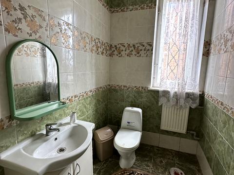 будинок за адресою Богдана Хмельницького