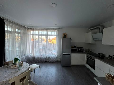 квартира за адресою Парникова вул., 16