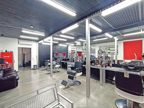 комерційна за адресою Грушевського вул., 57