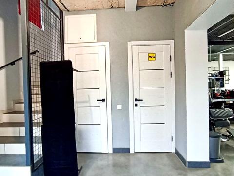 комерційна за адресою Грушевського вул., 57