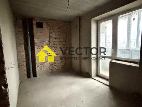 квартира за адресою Євгена Коновальця бульв. (Маршала Конєва), (Будинок)