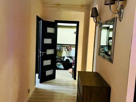 квартира за адресою Левка Лук'яненка вул. (Василя Жуковського), 16, 18, 20, 24