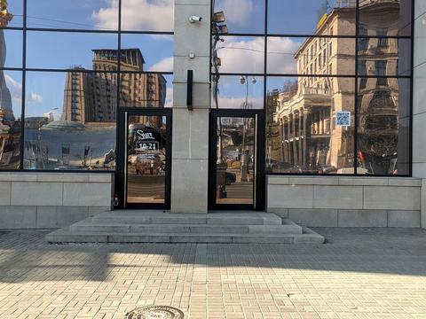 коммерческая по адресу майдан Незалежності пл., 2