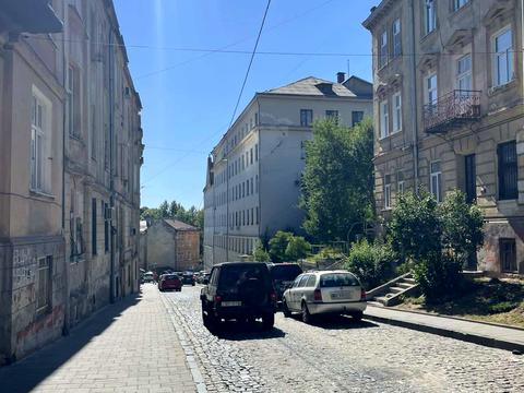 квартира по адресу Львов, Ужгородская ул., 13
