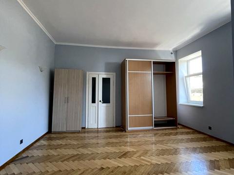 квартира по адресу Львов, Ужгородская ул., 13